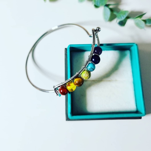 7 Chakra Crystals metal bracelet - Picture 3 of 3